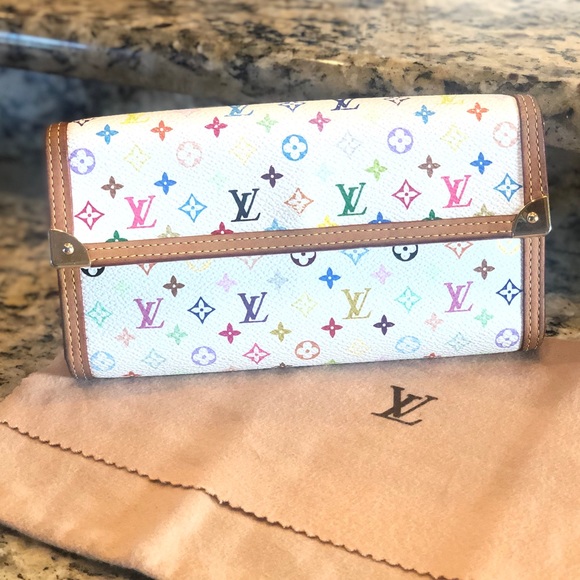 Louis Vuitton Handbags - 🥰Louis Vuitton Tresor Porte Murakami Wallet🎀